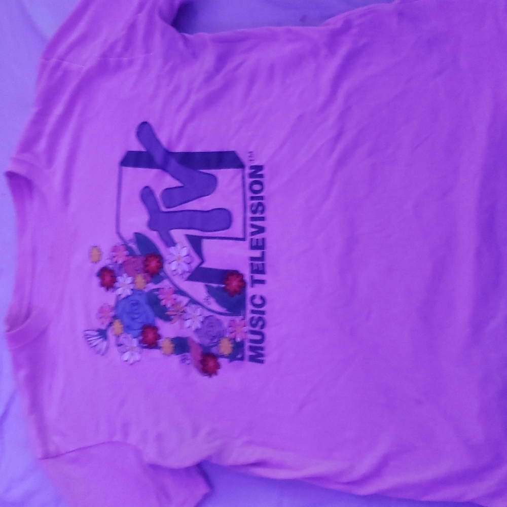 MTV cropped t-shirt, pink, size medium